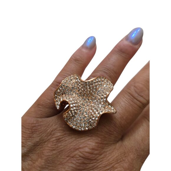 Vintage Joan Boyce China Cocktail Ring Size 8 Signed JB (A9057) - Picture 2 of 7